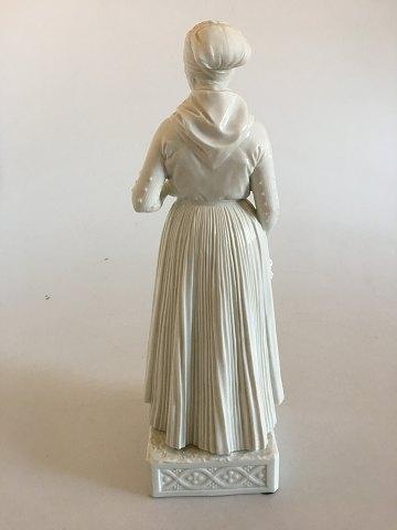 Royal Copenhagen Blanc de Chine Egns Figurine fra Refsnæs No 12166 - Danam Antik