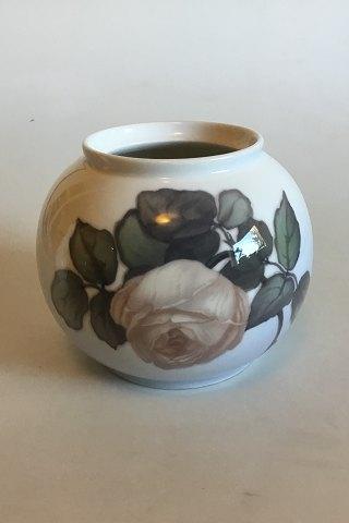 Royal Copenhagen Vase med Rose No 219/42B - Danam Antik