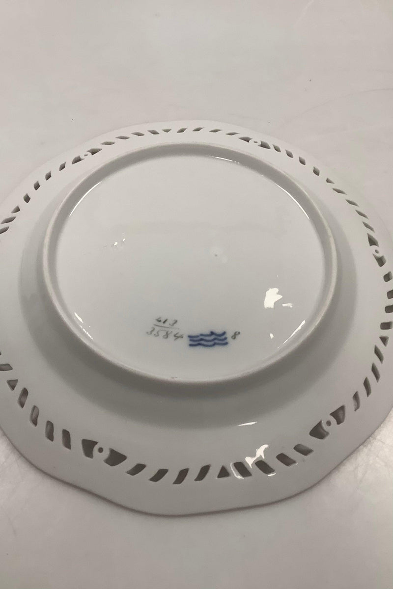 Sæt på 8 Royal Copenhagen Flora Danica Tallerkener med Blomster No 213/3584 - Danam Antik