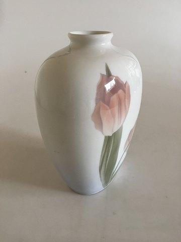 Royal Copenhagen Art Nouveau Vase med Tulipaner No 201/134D - Danam Antik