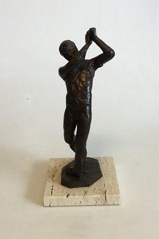Royal Copenhagen Bronzestatuette af Golfspiller. Designet af Sterett-Gittings Kelsey i 1977 - Danam Antik