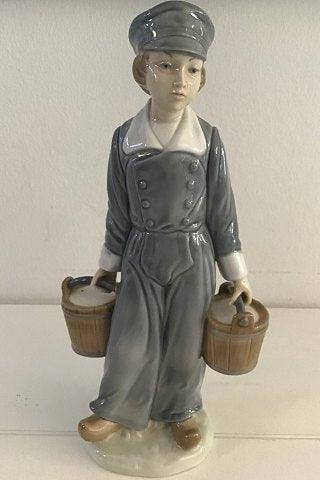 Lladro Figur Hollandsk Dreng med mælkespande, No 4811 - Danam Antik