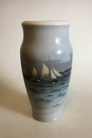 Royal Copenhagen Art Nouveau Vase No 2678/2040 - Danam Antik