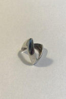 Dansk Sterling Sølv Ring (Bispehue) - Danam Antik