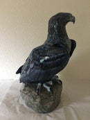 Royal Copenhagen Blå Ørn Vilhelm Th. Fischer 1857-1928. Figur af porcelæn i form af ørn siddende på klippestykke. - Danam Antik