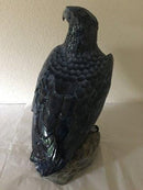 Royal Copenhagen Blå Ørn Vilhelm Th. Fischer 1857-1928. Figur af porcelæn i form af ørn siddende på klippestykke. - Danam Antik