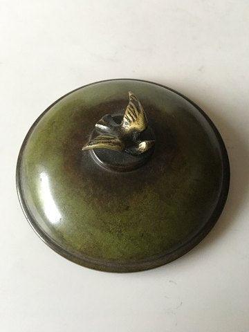 Ægte Ildfast Bronze Skål med Låg pyntet med en Lille Fugl - Danam Antik
