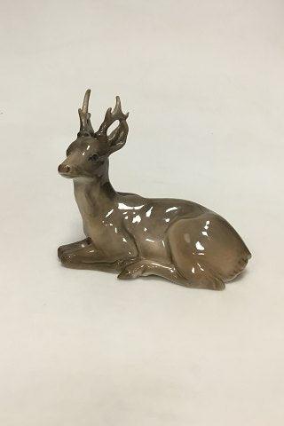 ロイヤルコペンハーゲン 横たわる鹿のフィギュア No 756
