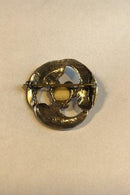 Broche sterling sølv med rav center i blad-ornamentik - Danam Antik
