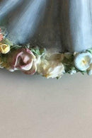 Royal Copenhagen Siddende Fanøpige Figur af Carl Martin-Hansen No 12413 - Danam Antik