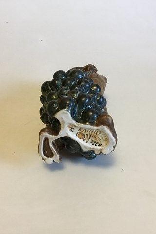 Bing & Grøndahl Figur af Kai Nielsen "Mand med Druer" No 4025 - Danam Antik