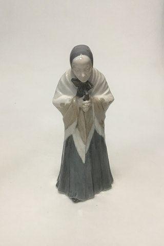 Royal Copenhagen Figurine of Church Goer no 892