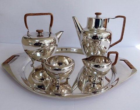 Georg Jensen Sterling Sølv Kaffekande, Thekande, Sukker, Fløde No. 960 og bakke No. 984 - Danam Antik