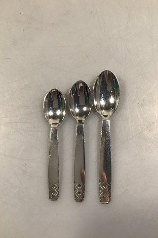 Georg Jensen Sterling Sølv Rune Bestiksæt til 12 Personer 107 dele - Danam Antik