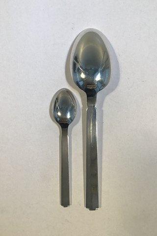 Hans Hansen Arvesølv No 18 Sterling Sølv Bestiksæt til 12 personer(72 dele) - Danam Antik