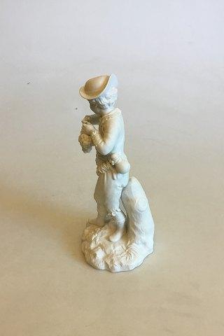 Royal Copenhagen Bisquitfigur af dreng med drueklaser - Danam Antik
