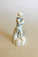 Royal Copenhagen Bisquitfigur af dreng med drueklaser - Danam Antik