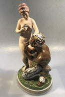 Royal Copenhagen Gerhard Henning "Håndkysset" Overglasur No 2109 - Danam Antik