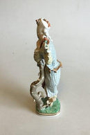 Royal Copenhagen Figur Månepige No 2412. Designet af Gerhard Henning - Danam Antik