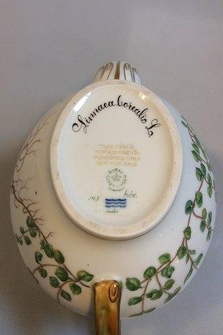 Royal Copenhagen Flora Danica Thekande No. 3631 / 143 - Danam Antik