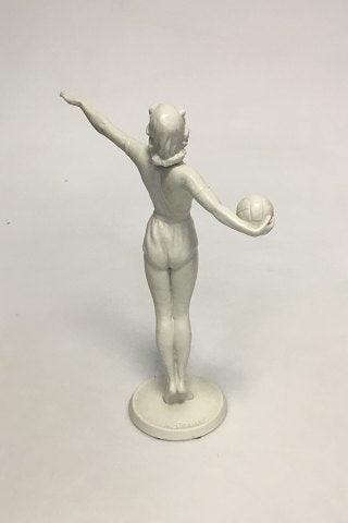 Schaubach Kunst Bisquitfigur af Kvindelig Volleyboldspiller. Signeret K. Steiner - Danam Antik