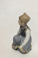 Royal Copenhagen Overglasur Figur Amager Dreng No 12414 - Danam Antik