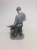 Royal Copenhagen Figur af smed no 460 / gammelt nummer Bing og Grøndahl 2225 - Danam Antik