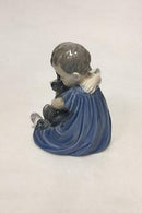 Royal Copenhagen Figur af børn med gravhund No 707/070, fra 1992-1999 - Danam Antik