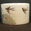 Kinesisk lågkrukke i porcelæn med cloisonne og sølv dekoreret med fugle. - Danam Antik