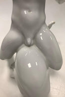 Bing og Grøndahl Figur Blanc de Chine Kai Nielsen Mand med Barn No 56 / 4056 - Danam Antik