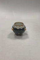 Royal Copenhagen Musselmalet Helblonde Lille Vase No 1043 i Sjælden mørkeblå og Guld - Danam Antik