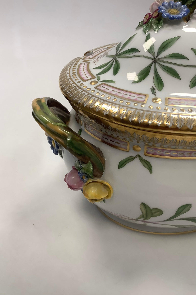 Royal Copenhagen Flora Danica Terrin No 3558 - Danam Antik