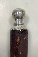 Fransk Antik Art Nouveau flacon i bordeaux glas med blomsterdekorationer 19. årh. - Danam Antik