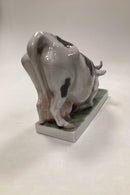 Sjælden Bing og Grøndahl Figur Knælende Ko på base - Danam Antik