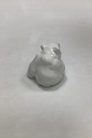 Royal Copenhagen Isbjørne Unge med Venstre pote på jorden No 22748 - Danam Antik