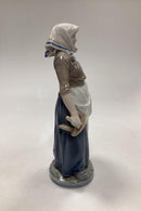 Royal Copenhagen Figur Malkepige No. 899 - Danam Antik