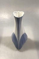 Royal Copenhagen Art Nouveau Trekantet Vase No 315/197 - Danam Antik