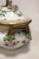 Royal Copenhagen Flora Danica Stort Terrin No 3560 med underfad no 3561 - Danam Antik