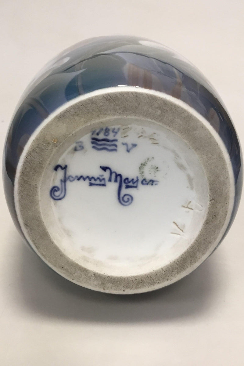 Royal Copenhagen Unika Vase af Jenny Meyer fra Marts 1905 med mælkebøtter no 9184 - Danam Antik