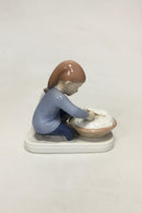 Bing & Grøndahl Figur af Julemad No 2305 - Danam Antik