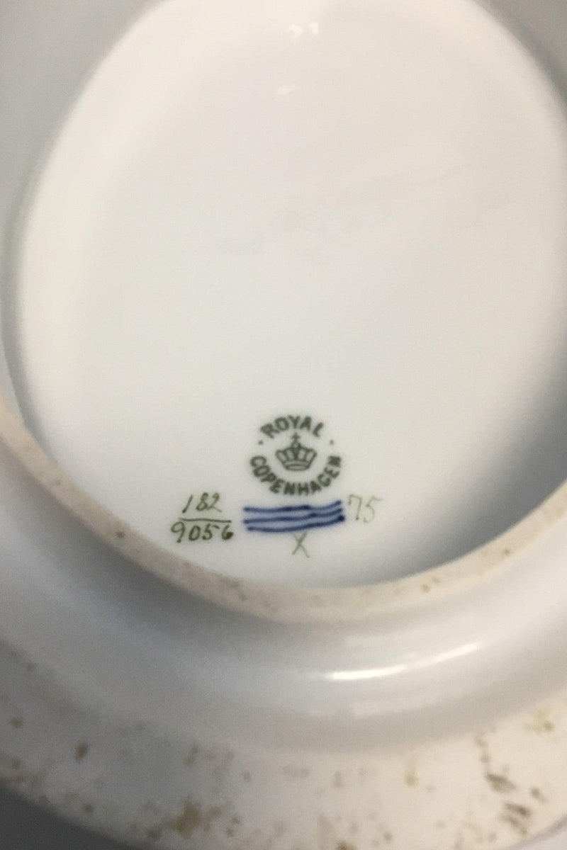 Royal Copenhagen Bellis og Følfod Terrin med låg og underfad No 9056 - Danam Antik
