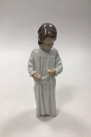 Bing og Grøndahl Figur Pige i Natkjole No. 1624