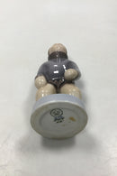 Bing & Grøndahl Figur af Eskimo Grønlandsk Kvinde No 2414 - Danam Antik