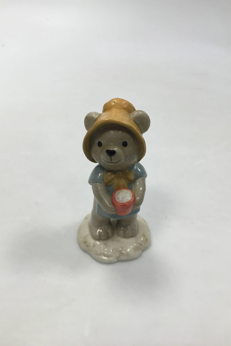 Bing & Grøndahl Victor & Victorias Familie Victoria 1999 Årsfigur - Danam Antik