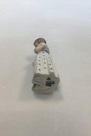 Royal Copenhagen Figur No 3539 Pige i Natkjole med Dukke - Danam Antik