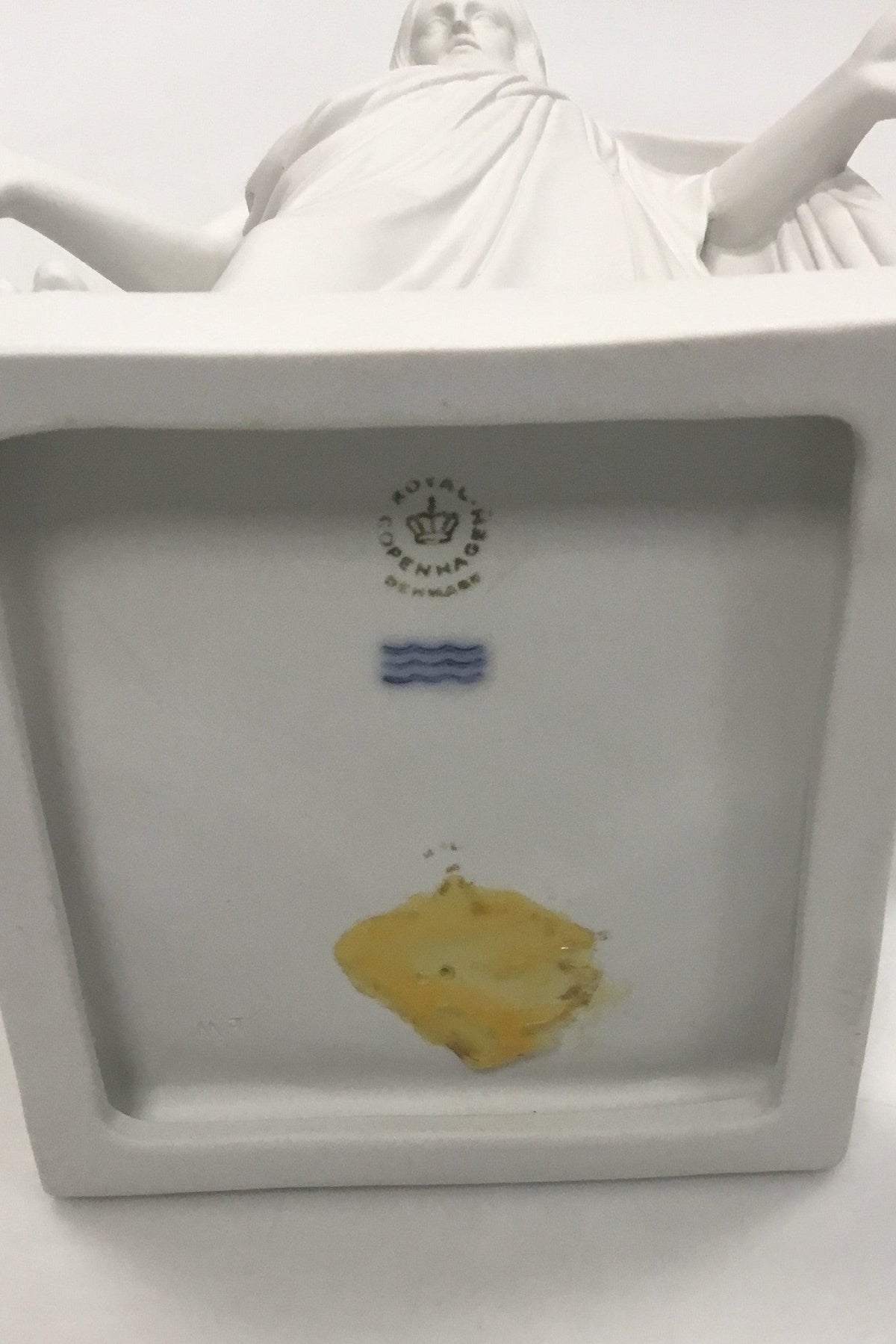 ロイヤルコペンハーゲン ビスキットフィギュア オブ ジーザス　キリスト像 ロイヤルコペンハーゲン ビスキットフィギュア オブ ジーザス