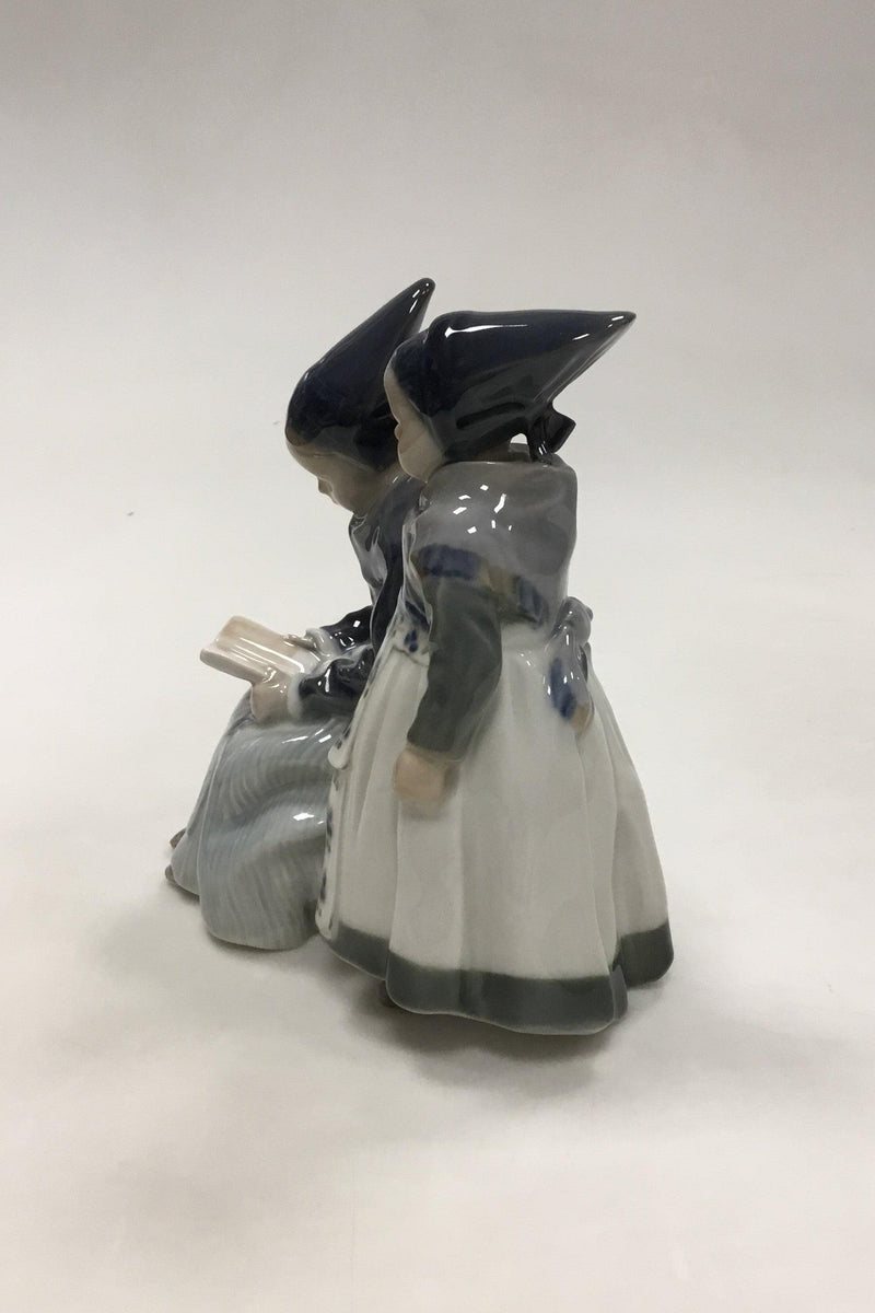 二人のアマガー島の少女　＃1395　No.2　★ロイヤルコペンハーゲン　絶版 ロイヤルコペンハーゲン フィギュアリーディング アマガーガールズ No 1395