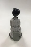 Royal Copenhagen Figur af kvinde med blomsterbuket - Danam Antik