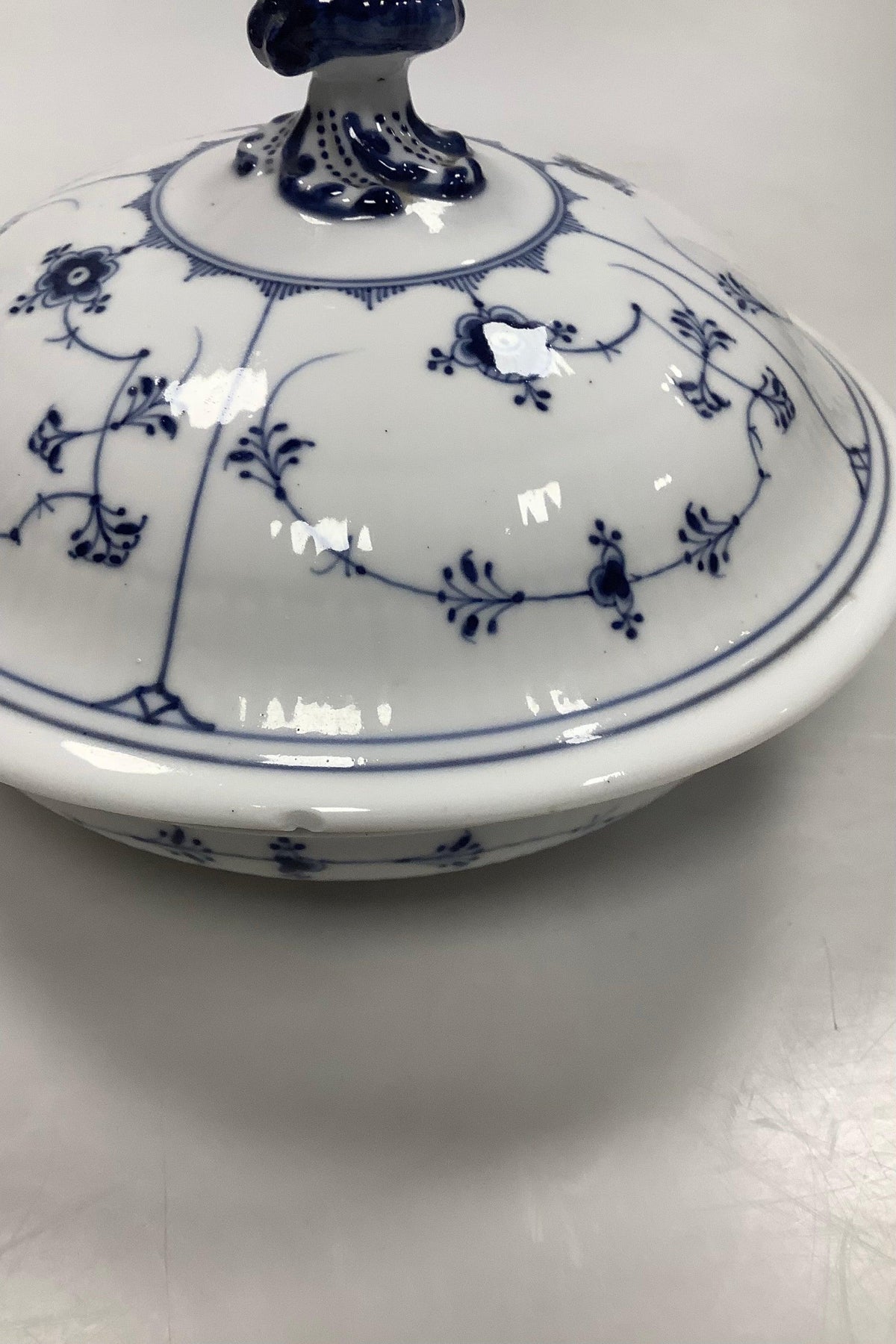 ロイヤルコペンハーゲン フルーテッド リフレット ボウル 蓋付 No 397