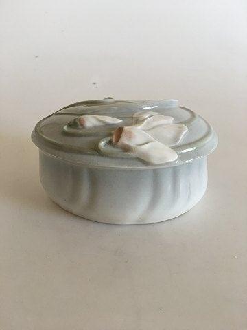 Bing und Grondahl Schale mit Deckel im Jugendstil von Elizabeth Drews Nr. 2/1002